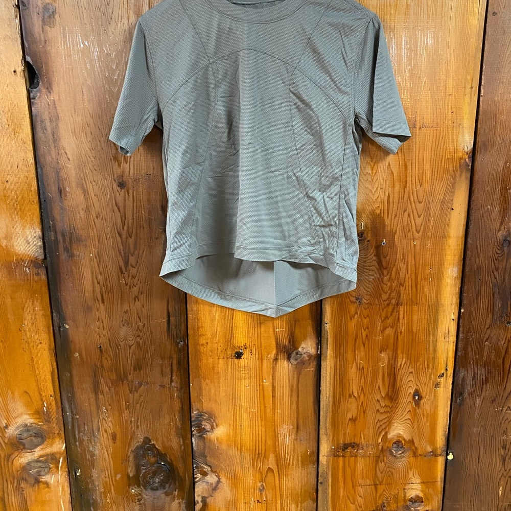 Lululemon Tough Training Crewneck Shirt